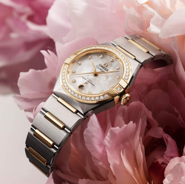 The Constellation 29 mm is subtly feminine and available in a wide range of dial colors and materials.